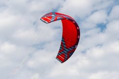 Kitech FRS V2 — Freeride komorový kite