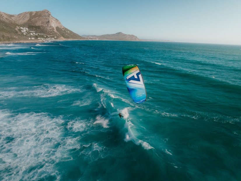 Harlem Flow — Wave / Freeride Kite - Velikost: 10m
