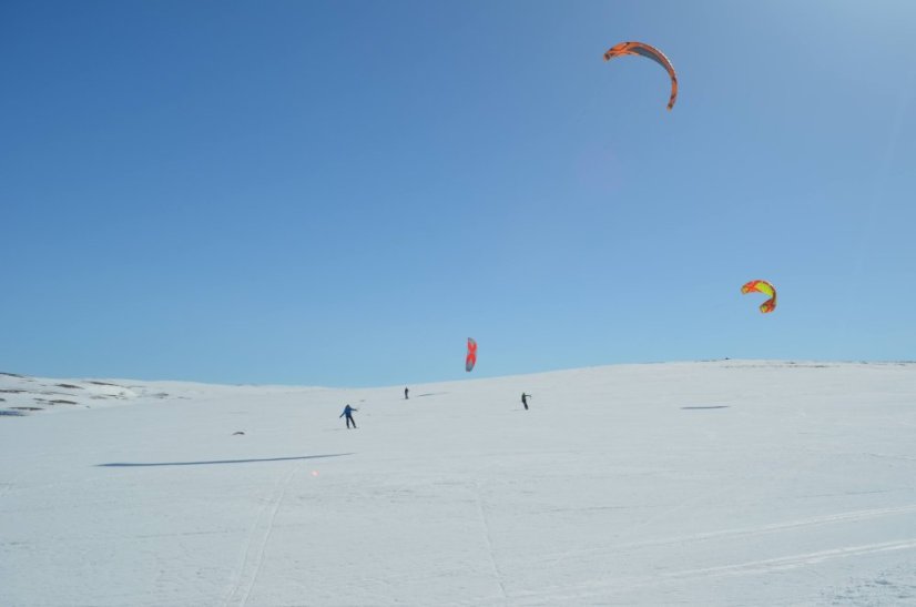 Kitech FRS V2 — Freeride komorový kite - Velikost: 15m2 verze ULTRALIGHT 27g